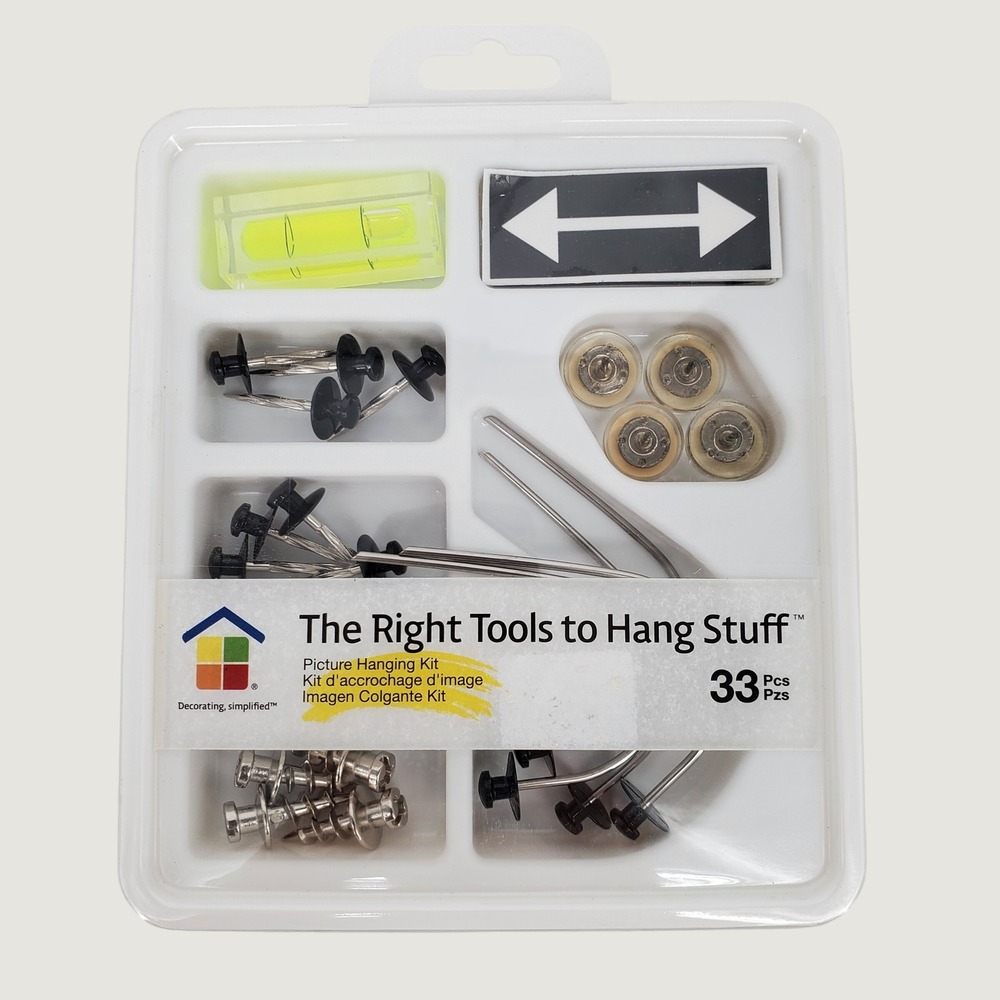 Under The Roof Decorating The Right Tools to Hang Stuff 33 Piece Kit Drywall New